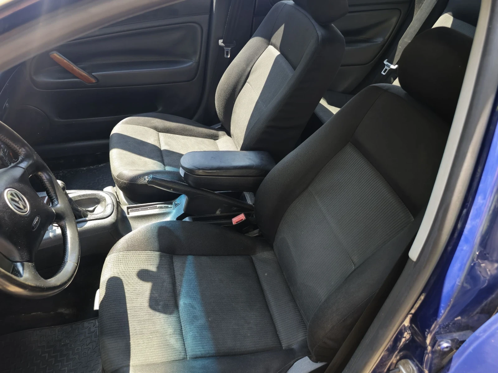 VW Passat, снимка 13 - Автомобили и джипове - 54986539