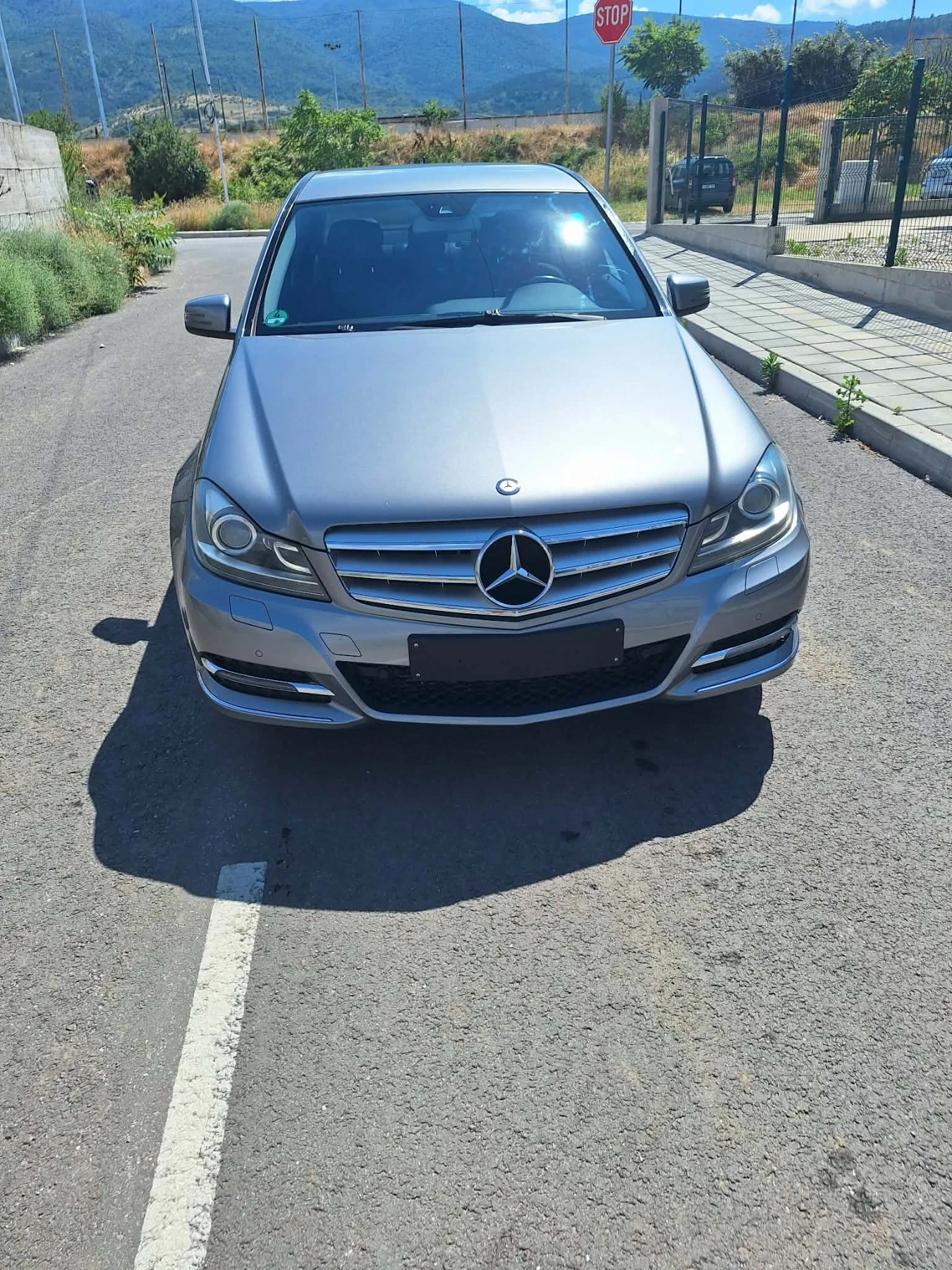 Mercedes-Benz C 220 Facelift, снимка 2 - Автомобили и джипове - 55049546