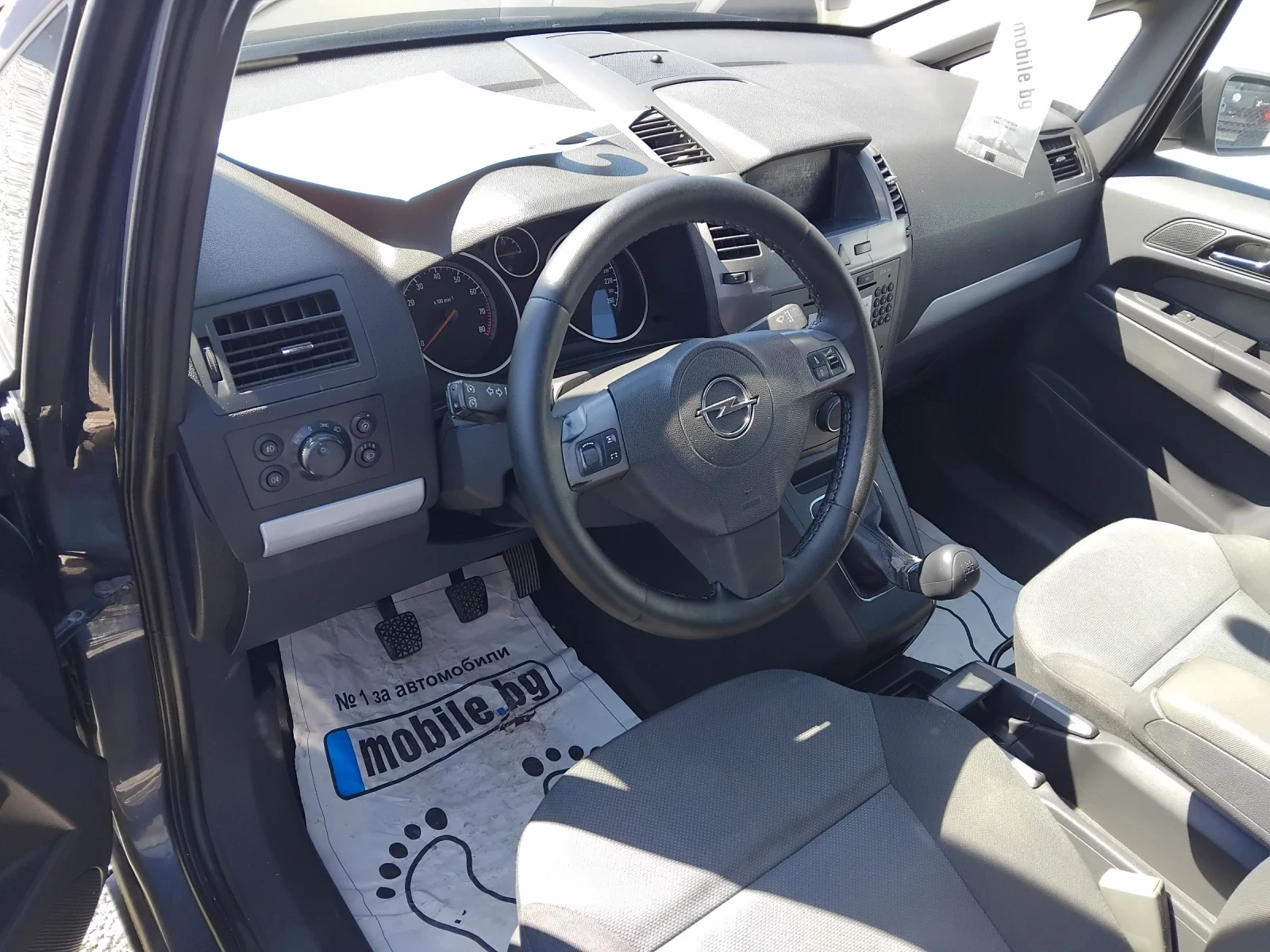 Opel Agila 1.0i65ксА/С МЕТАН, снимка 4 - Автомобили и джипове - 55363064
