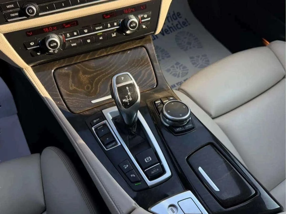 BMW 535 * 535i xDrive M Sport Pkg Navi Camera * CARFAX * � | Mobile.bg � ����������� 13