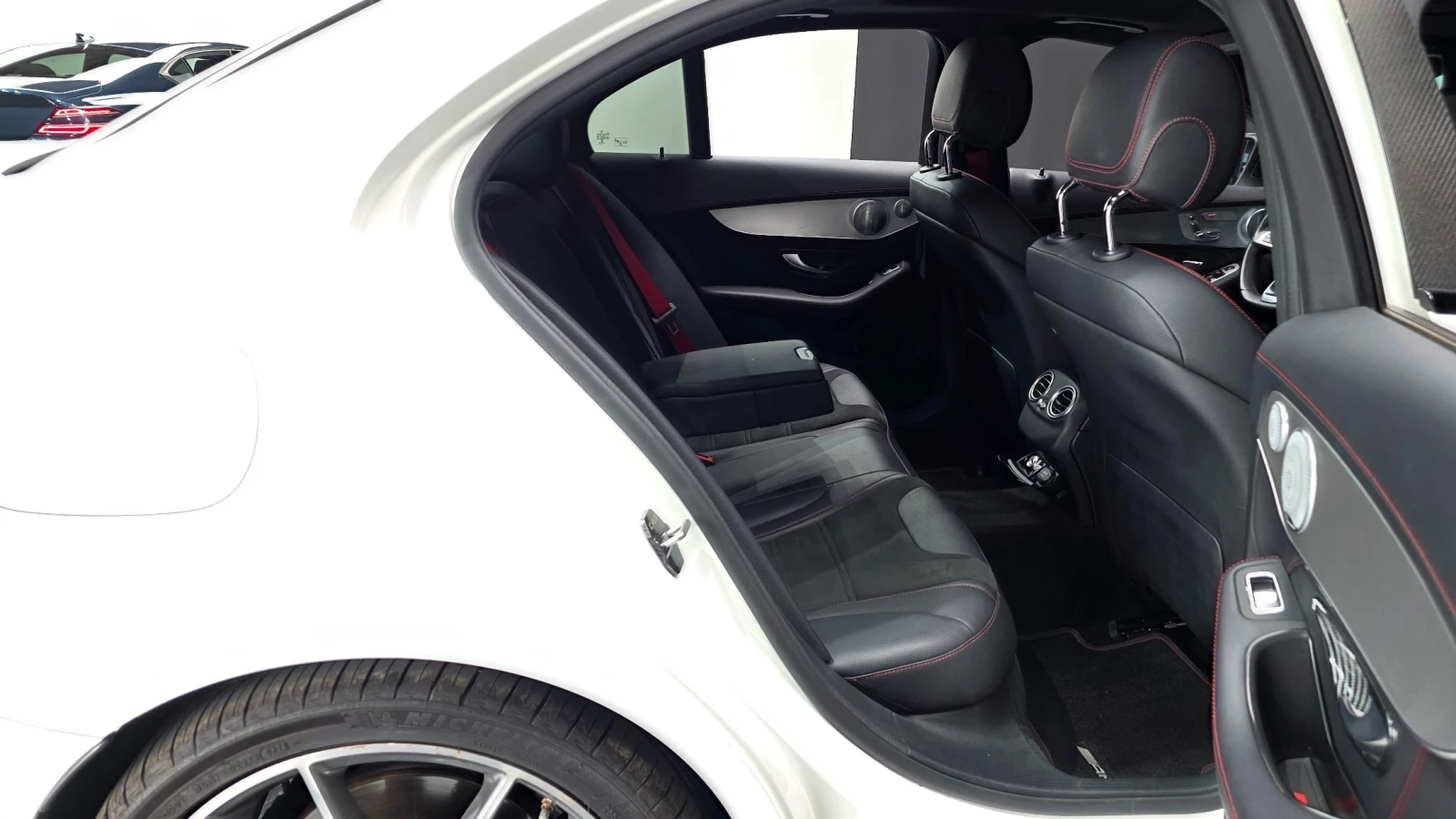 Mercedes-Benz C 43 AMG 4MATIC, снимка 9 - Автомобили и джипове - 55421461