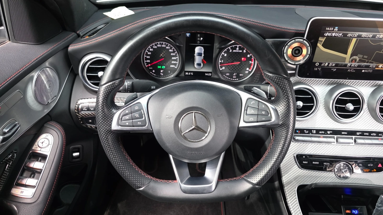 Mercedes-Benz C 43 AMG 4MATIC, снимка 10 - Автомобили и джипове - 55421461
