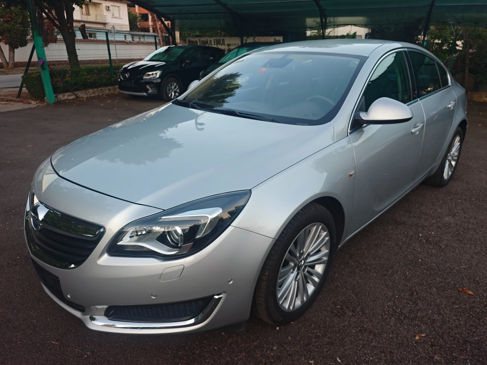 Opel Insignia 2.0Turbo-4X4-Avtomat-Fece Lift