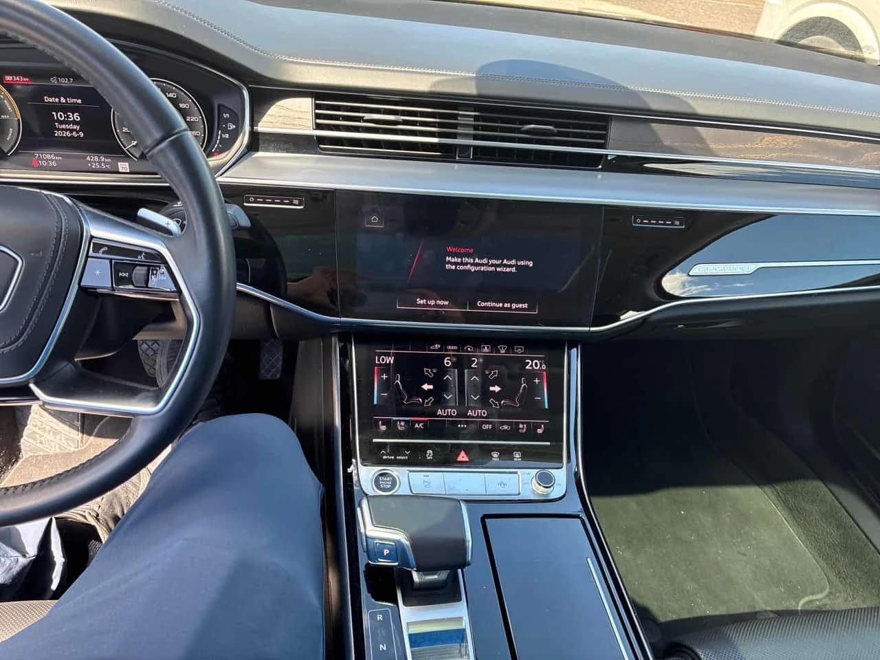 Audi A8 L 60 TFSI e quattro | CARFAX | АВТОФИНАНСИРАНЕ, снимка 9 - Автомобили и джипове - 55601601