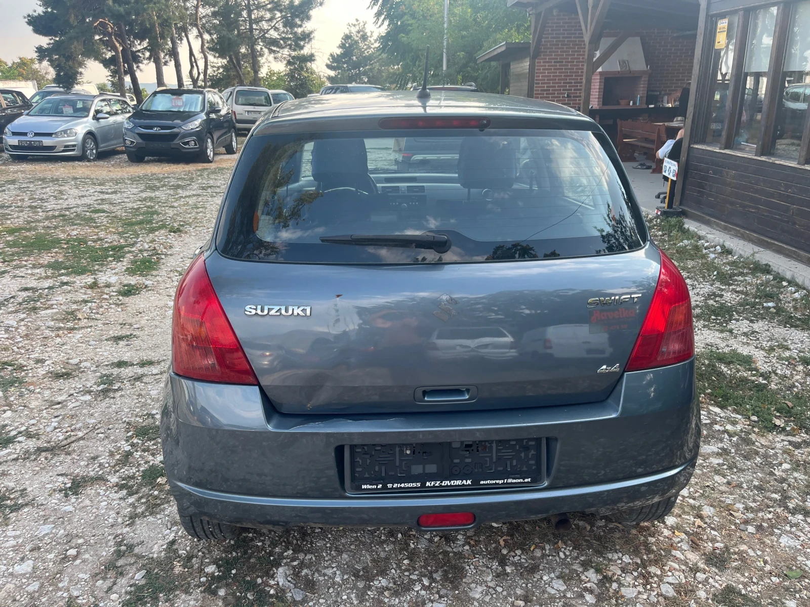 Suzuki Swift 1.3 72000km, снимка 5 - Автомобили и джипове - 55610164