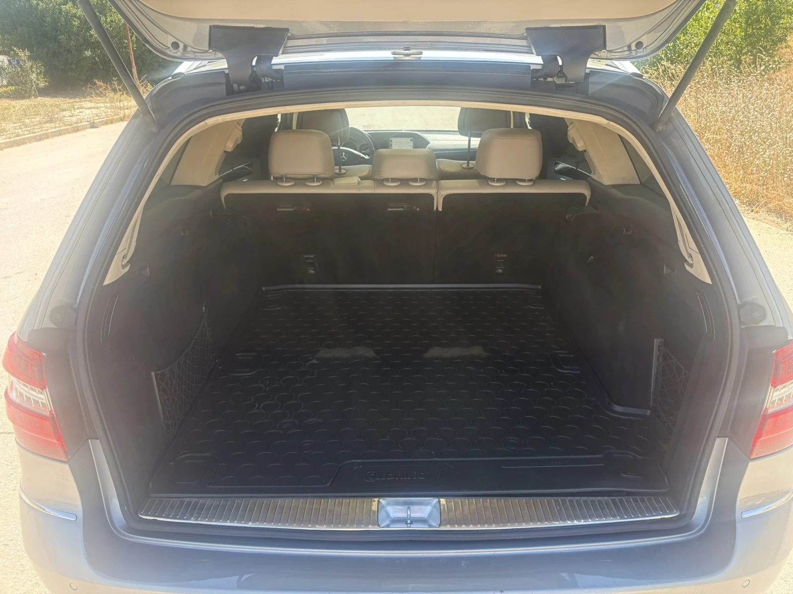 Mercedes-Benz E 350 350 CDI BLUEEFFICIENCY 4 Matic , снимка 4 - Автомобили и джипове - 55749367