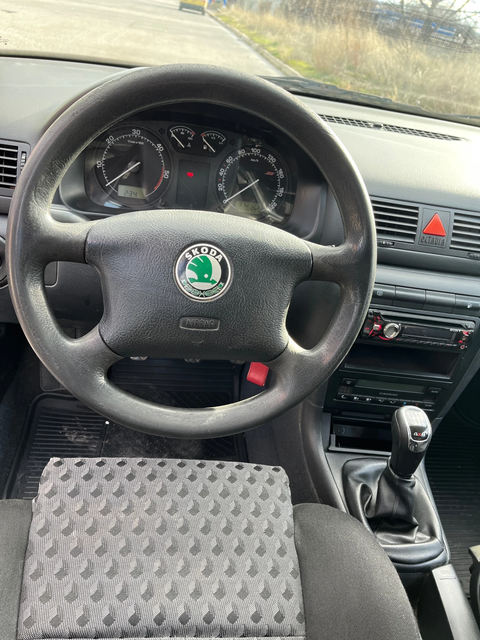 Skoda Octavia 1.9 TDI 4x4 | Mobile.bg � ����������� 8