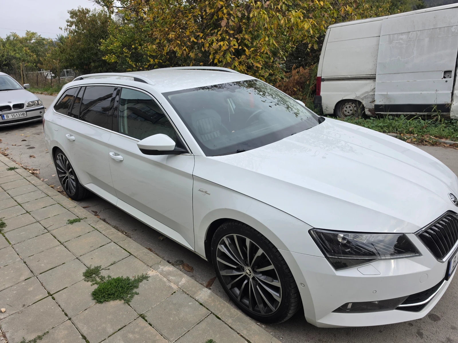 Skoda Superb 2.0 tdi 190hp L&K, снимка 4 - Автомобили и джипове - 56653483