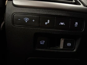 Hyundai Palisade Luxury 7 Seat AWD * АвтоКредит* (ЦЕНА ДО БГ), снимка 11