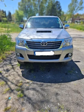 Toyota Hilux, снимка 1