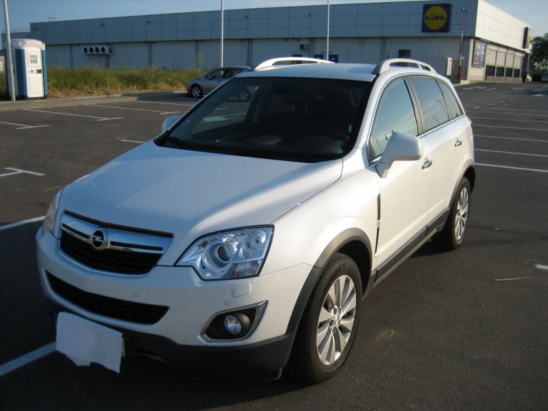 Opel Antara, снимка 2 - Автомобили и джипове - 47321083