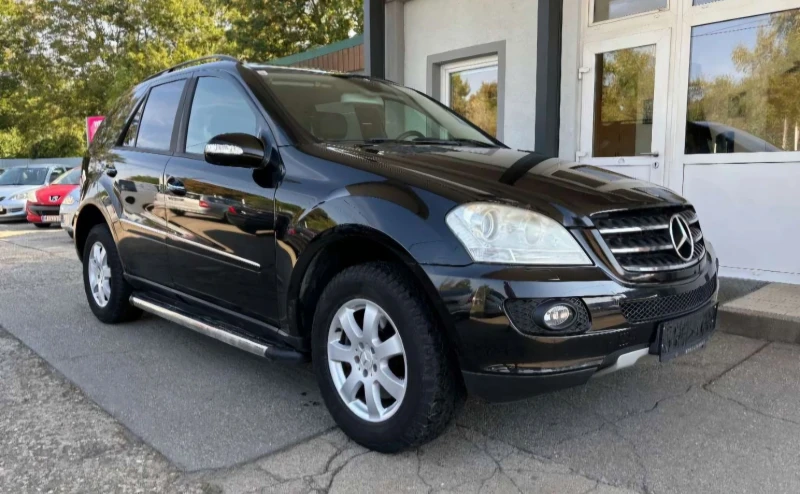 Mercedes-Benz ML 350 3.5i, 220х.км, снимка 4 - Автомобили и джипове - 47459372