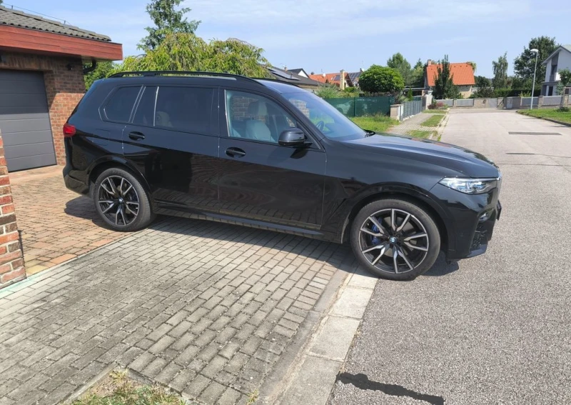 BMW X7 xDrive30d M-Sport, снимка 2 - Автомобили и джипове - 47757869