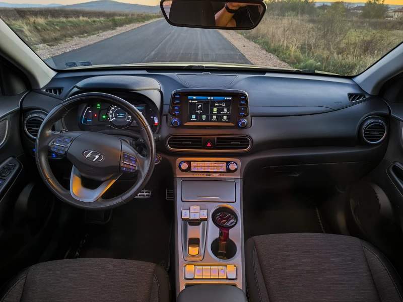 Hyundai Kona, снимка 6 - Автомобили и джипове - 48091009