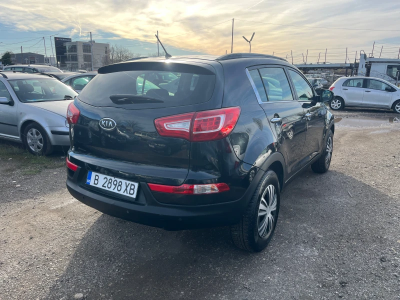 Kia Sportage 1.7 ДИЗЕЛ КАМЕРА, снимка 4 - Автомобили и джипове - 52538274