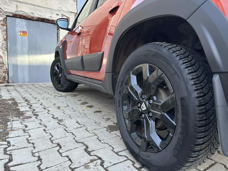 Dacia Duster, снимка 4 - Автомобили и джипове - 53409788