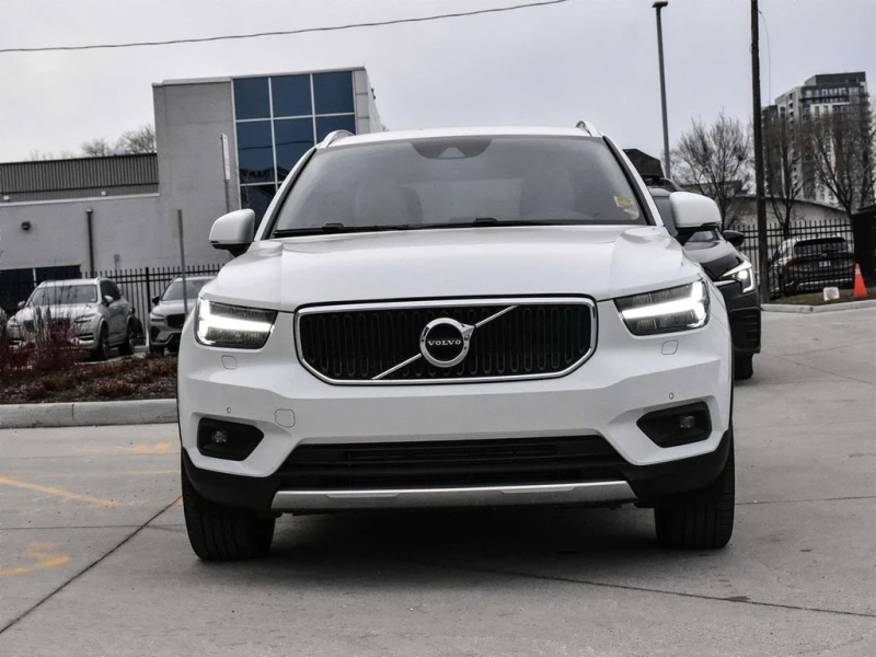 Volvo XC40 * Momentum (excl S60) * CARFAX * ЦЕНА ДО БГ, снимка 3 - Автомобили и джипове - 53455753