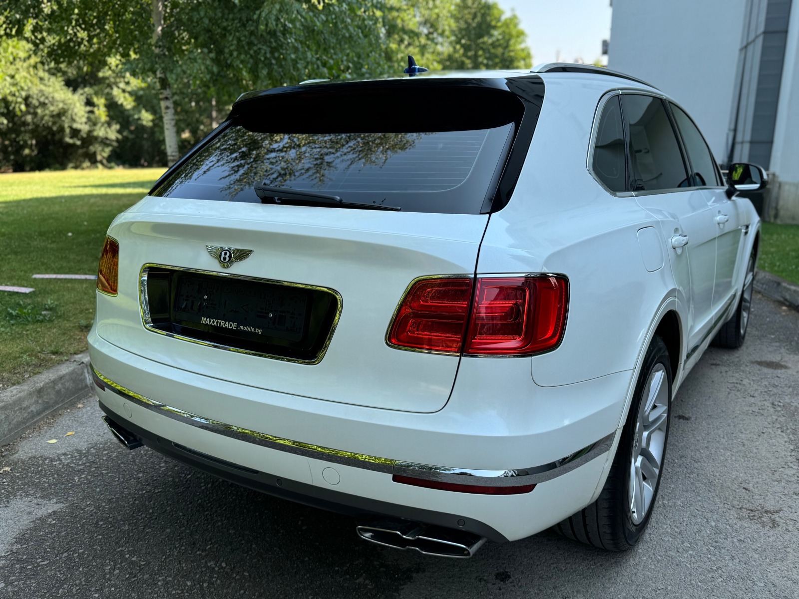 Bentley Bentayga 4.0d / Готов лизинг - изображение 7