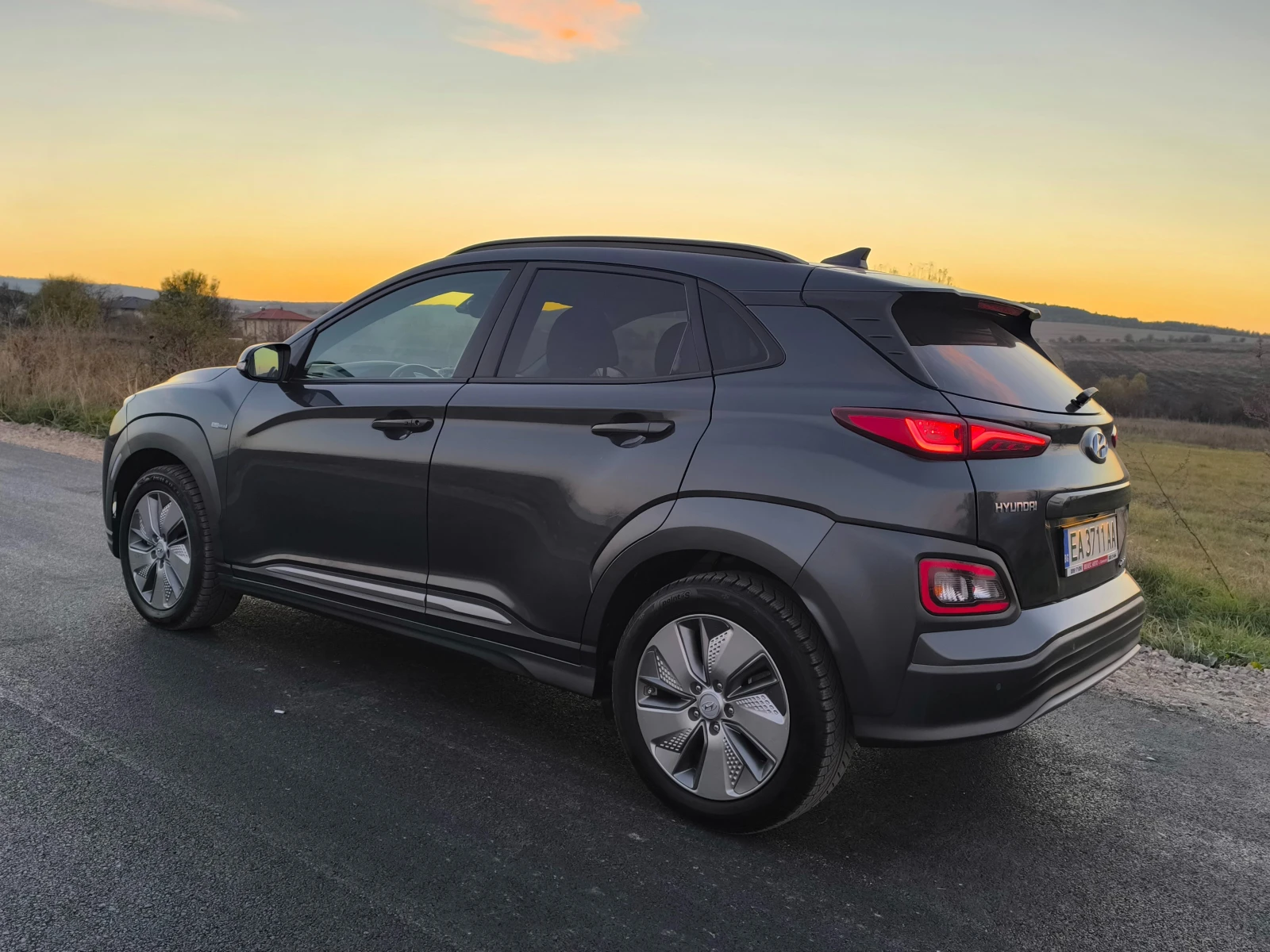 Hyundai Kona  - изображение 3