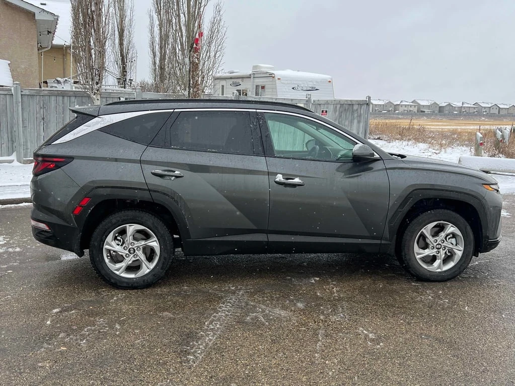 Hyundai Tucson * Preferred * CARFAX *  - изображение 3