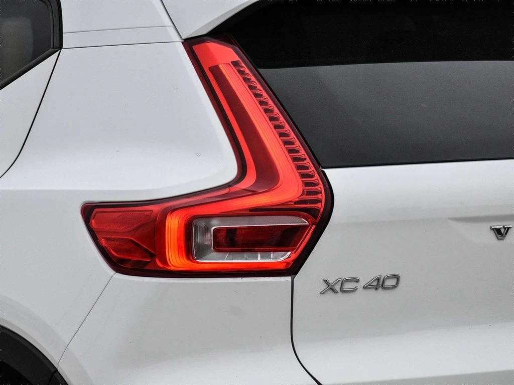 Volvo XC40 * Momentum (excl S60) * CARFAX * ЦЕНА ДО БГ - изображение 6