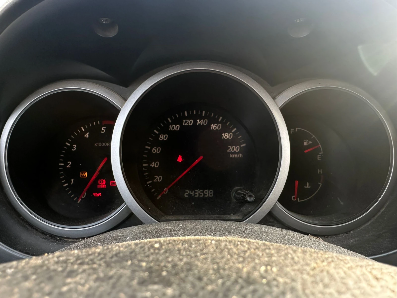 Suzuki Grand vitara / 1.9D / 4X4 / ВЪРТИ НО НЕ ПАЛИ /, снимка 14 - Автомобили и джипове - 53733592