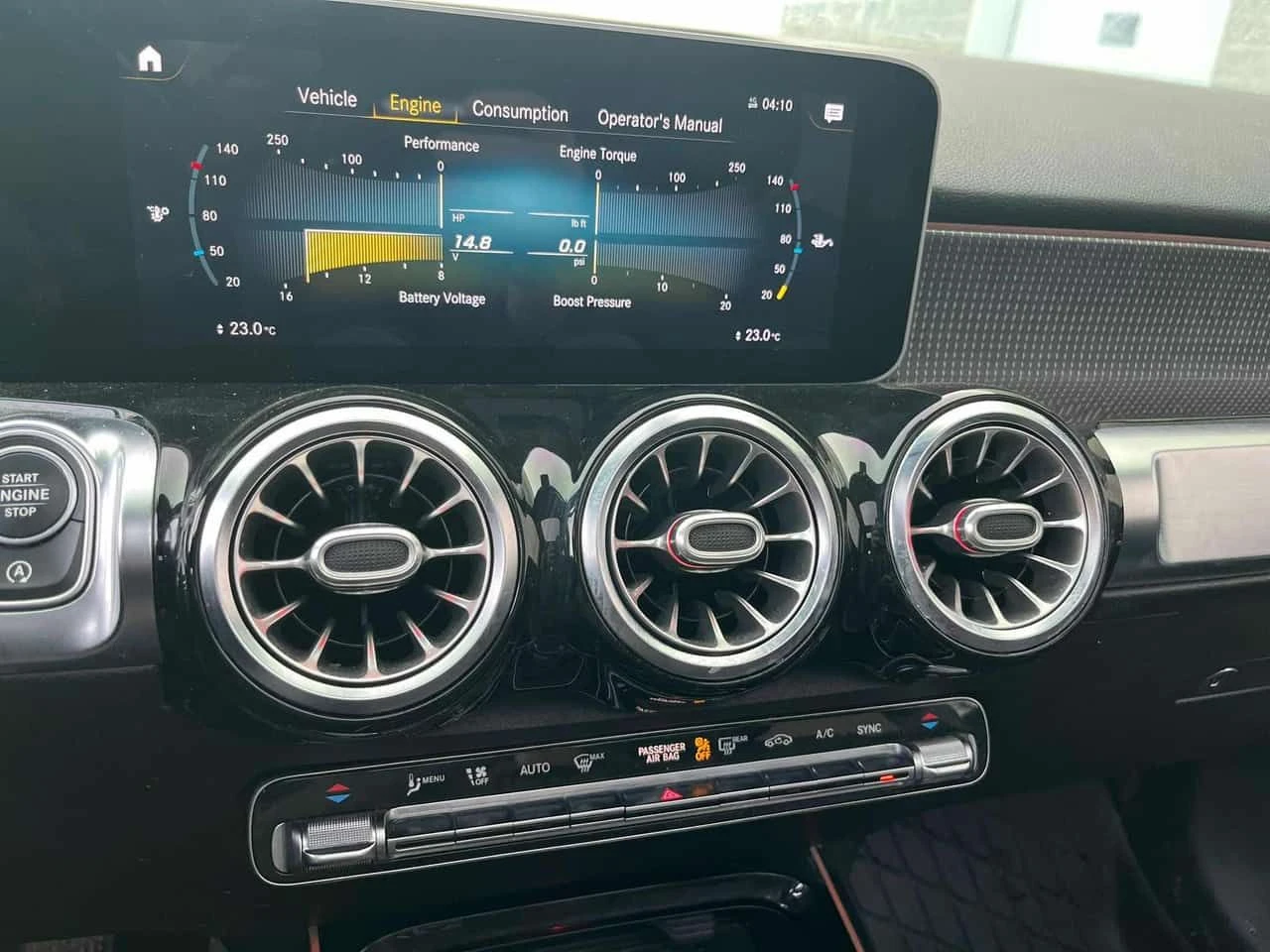 Mercedes-Benz GLB * 250 * 2 КЛЮЧА* ПОДГРЕВ* KEYLESS* , снимка 11 - Автомобили и джипове - 53742648