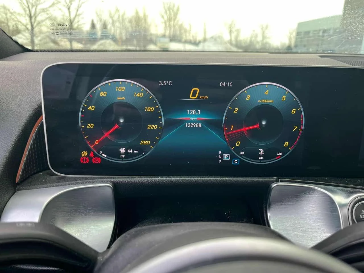 Mercedes-Benz GLB * 250 * 2 КЛЮЧА* ПОДГРЕВ* KEYLESS*  - изображение 8