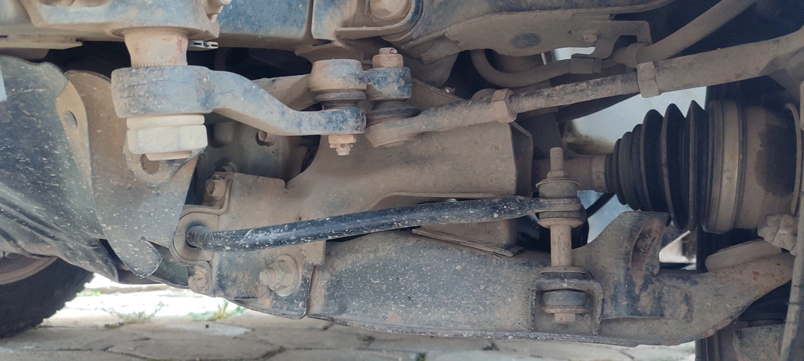 Nissan Navara 2.5 Double Cab , снимка 13 - Автомобили и джипове - 54032588