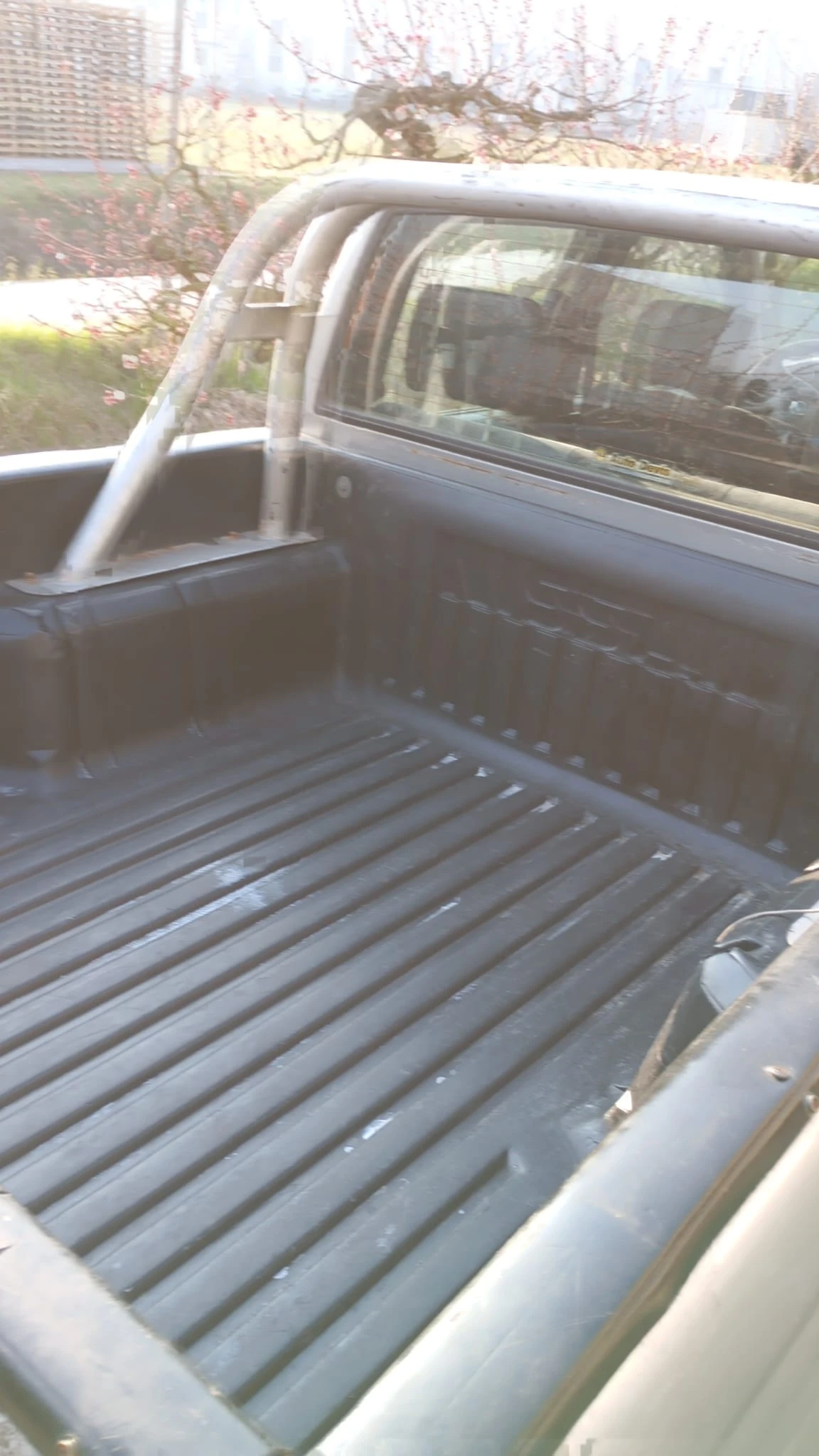 Nissan Navara 2.5 Double Cab , снимка 6 - Автомобили и джипове - 54032588