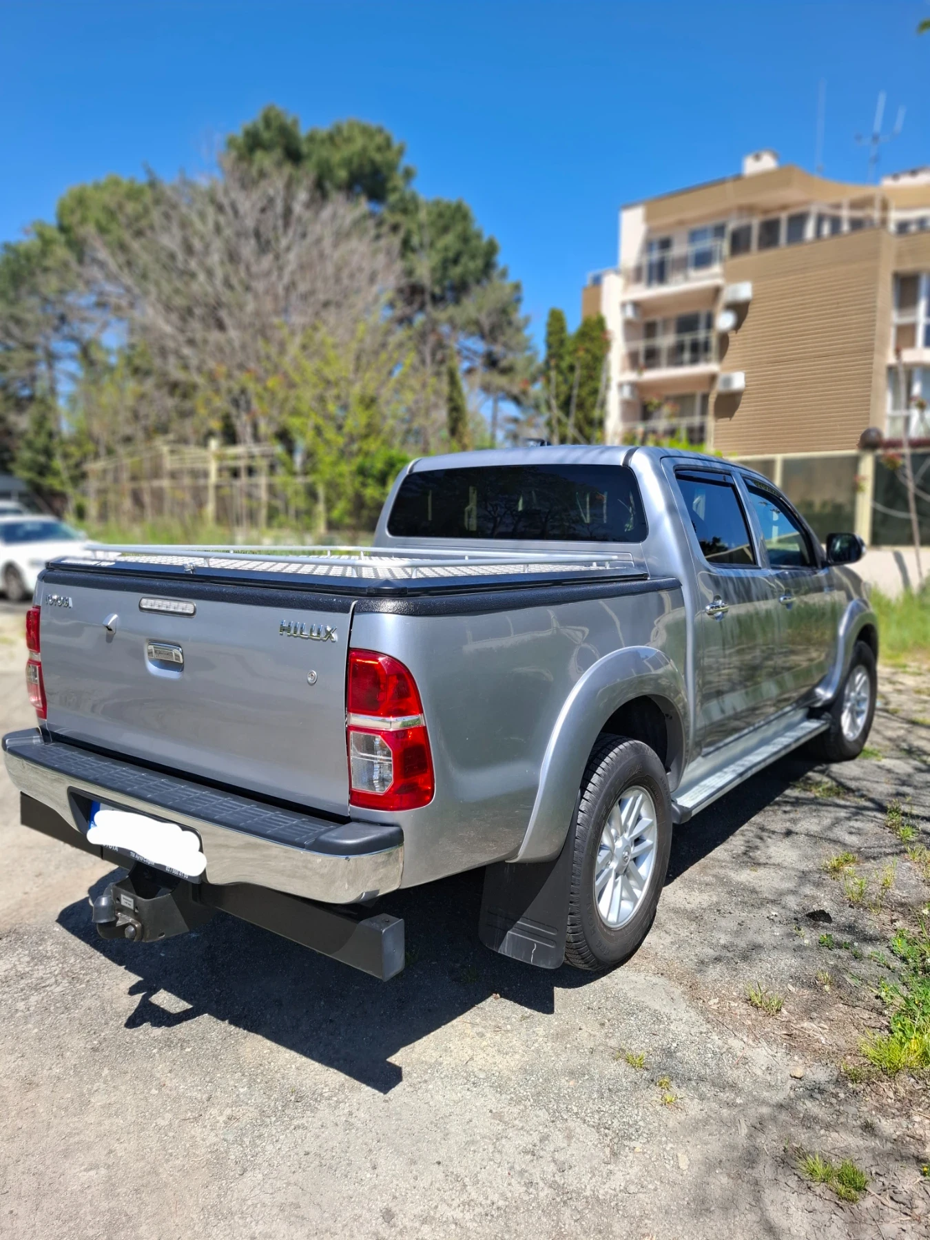Toyota Hilux, снимка 4 - Автомобили и джипове - 54435959