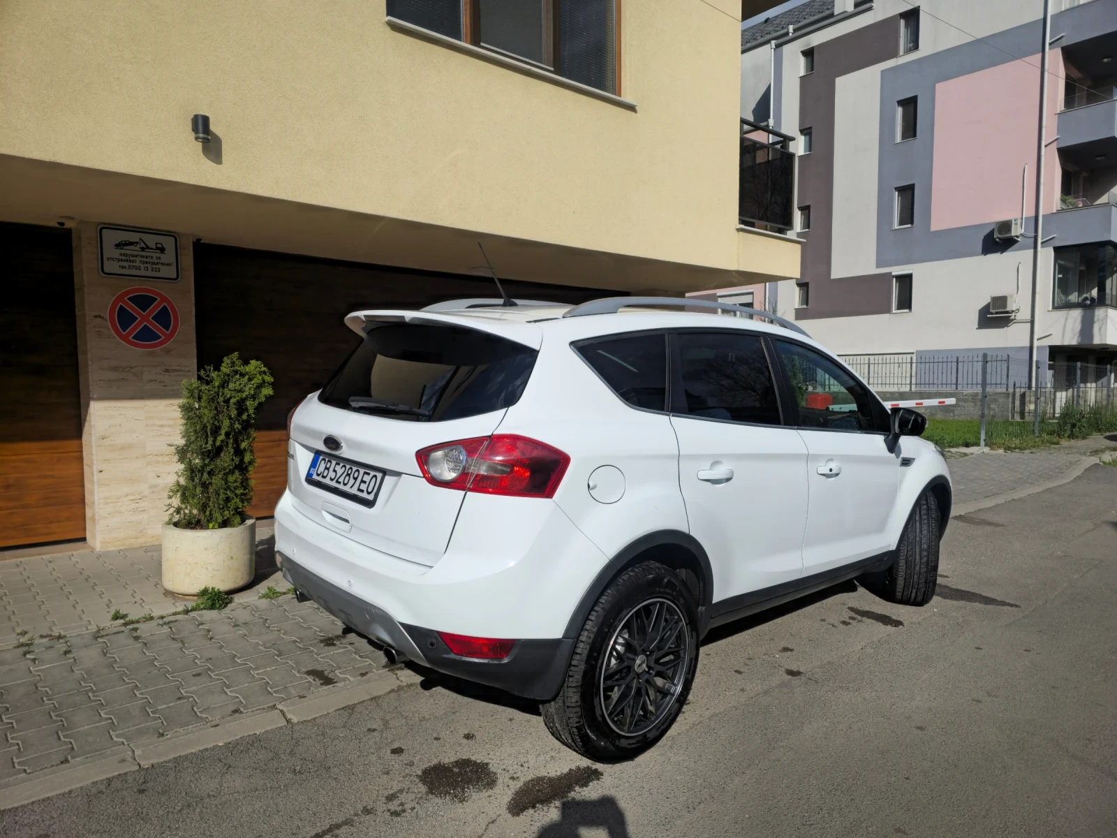 Ford Kuga 4x4 keyless , снимка 7 - Автомобили и джипове - 54546920