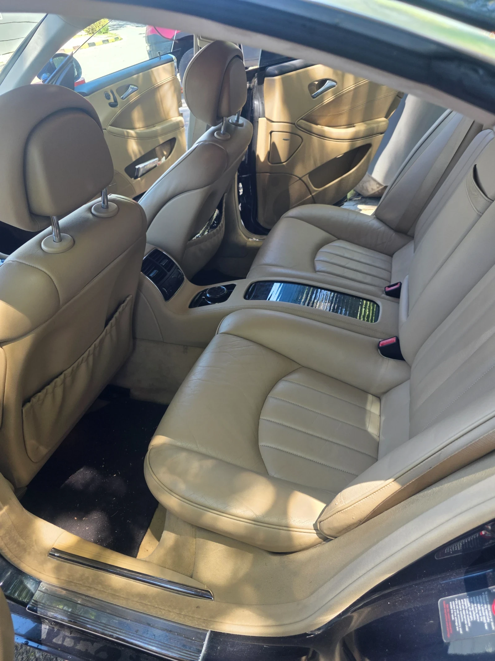 Mercedes-Benz GLS 500 AMG, снимка 5 - Автомобили и джипове - 54719692