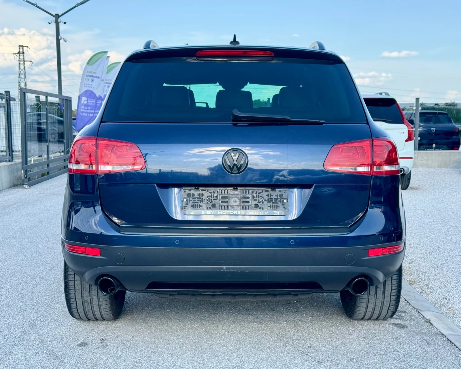 VW Touareg 3.0TDI , снимка 5 - Автомобили и джипове - 54824236