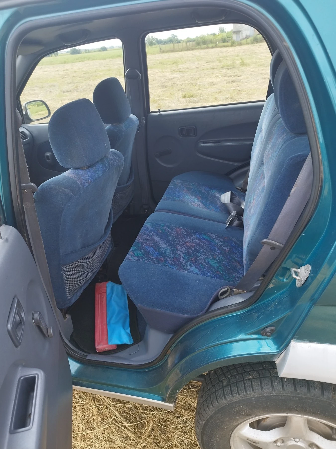 Daihatsu Terios 1.3 83кс 4х4, снимка 7 - Автомобили и джипове - 54885008