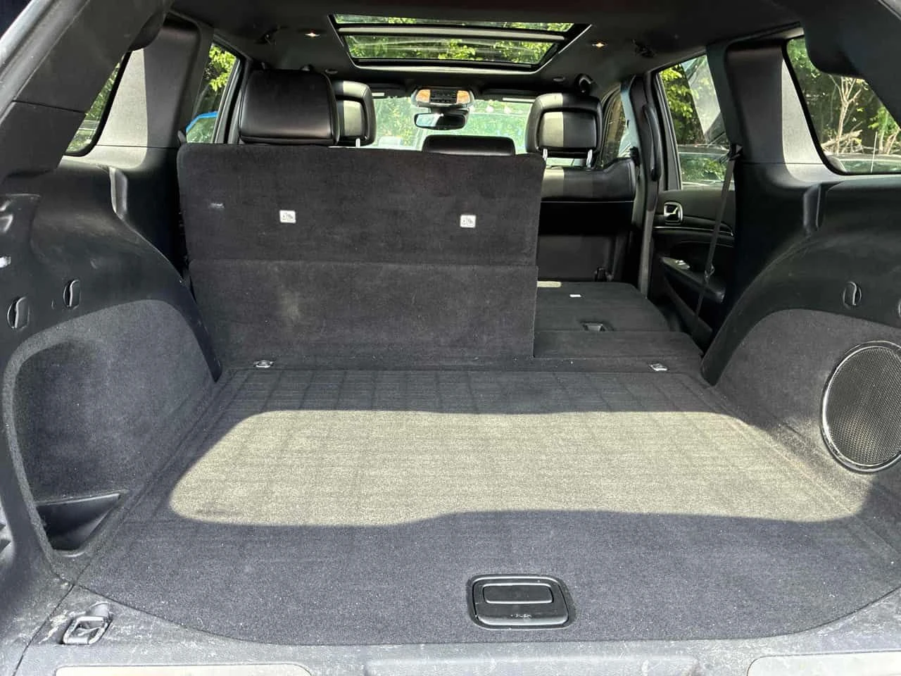 Jeep Grand cherokee * Limited X * ДИСТРОНИК * ПОДГРЕВ * ПАНОРАМА, снимка 13 - Автомобили и джипове - 55158891