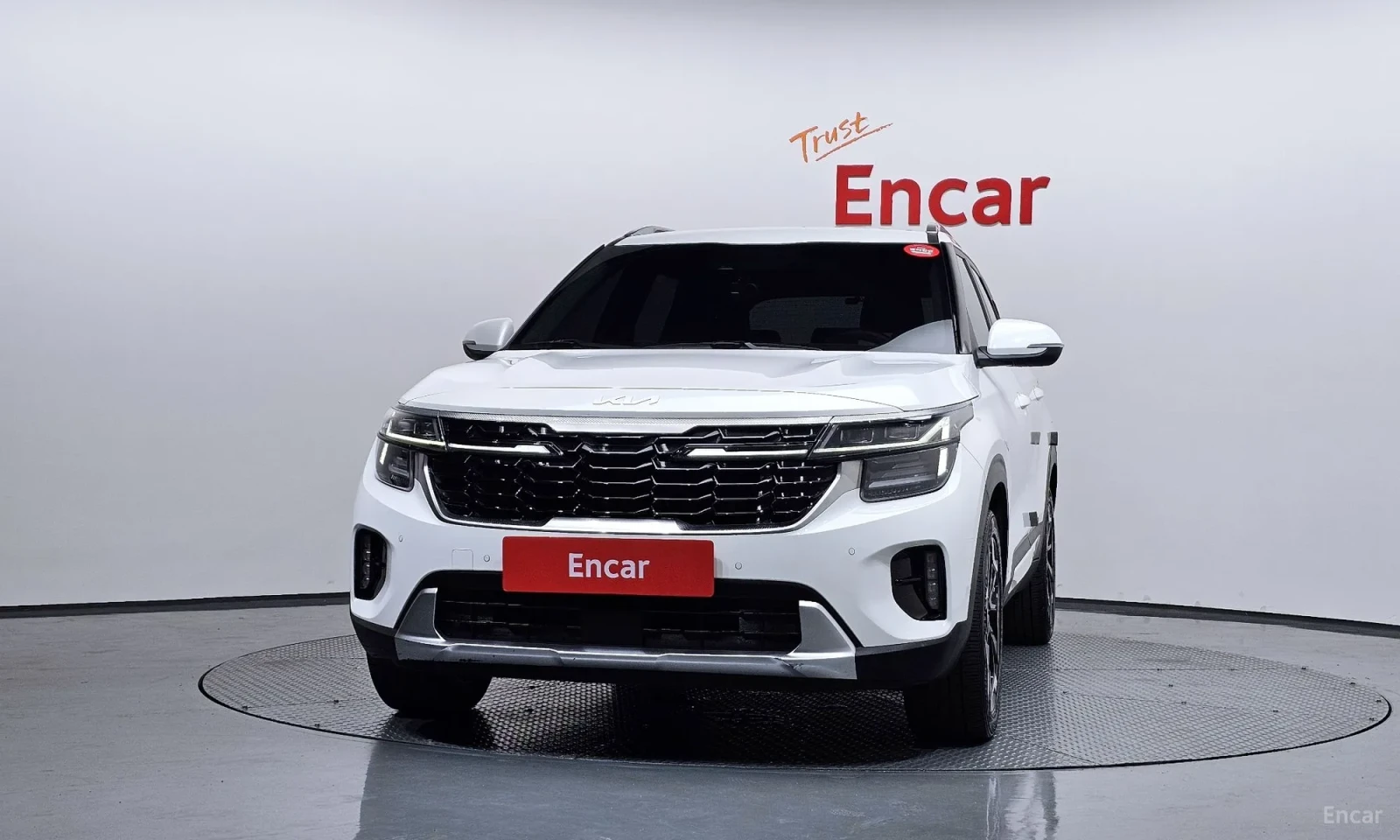Kia Seltos, снимка 3 - Автомобили и джипове - 55218932