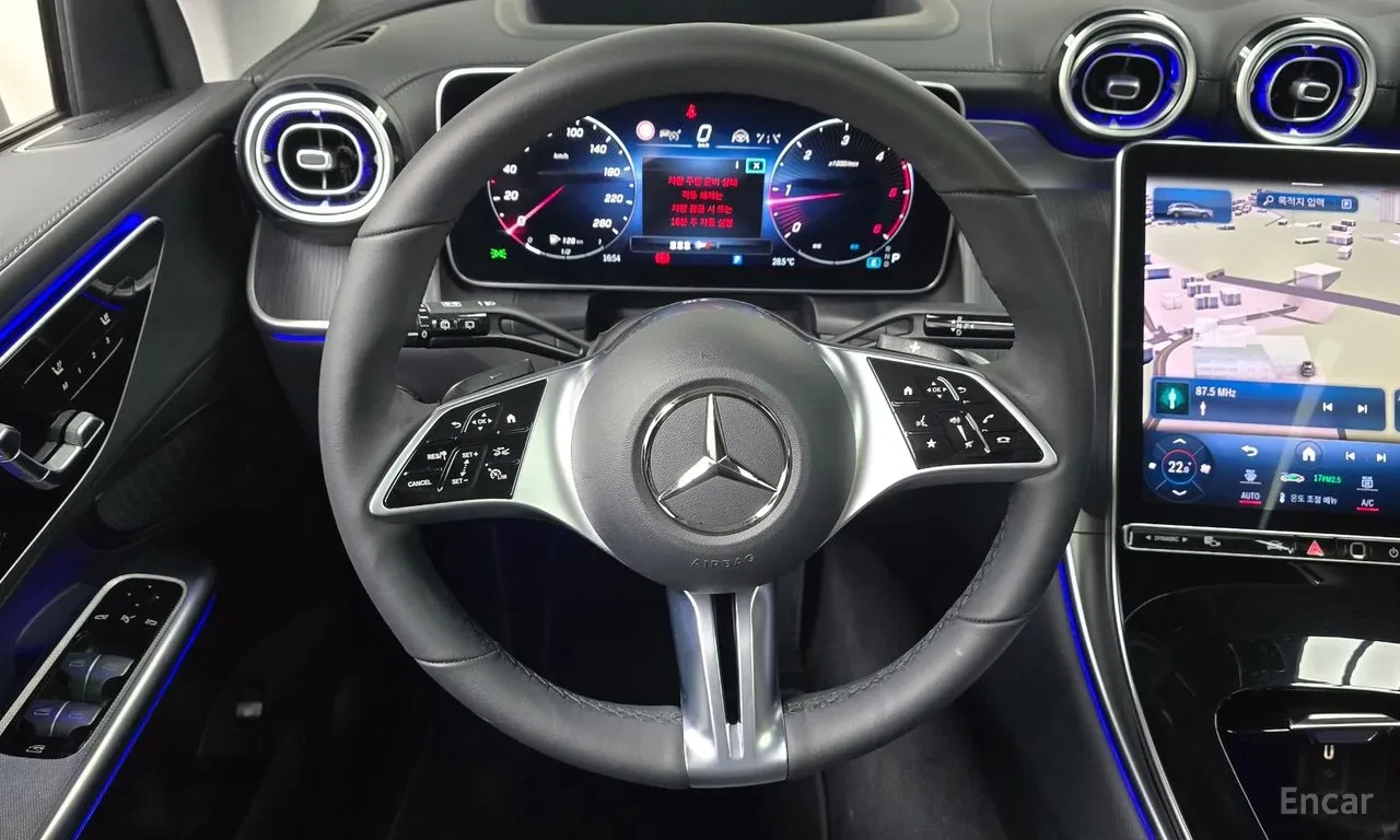 Mercedes-Benz GLC 220 d/4MATIC/HUD/360/ПАНО/ОБДУХ/ДИСТРОНИК, снимка 5 - Автомобили и джипове - 56130909