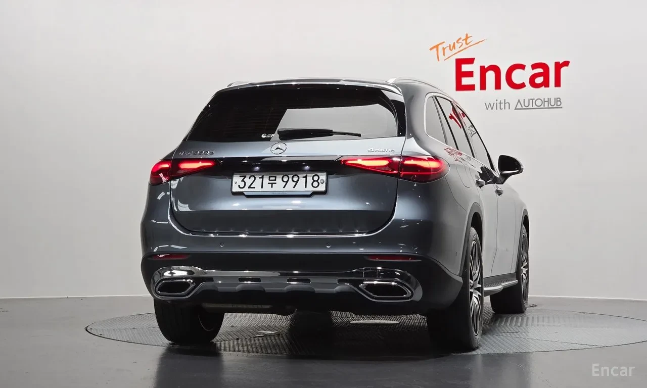 Mercedes-Benz GLC 220 d/4MATIC/HUD/360/ПАНО/ОБДУХ/ДИСТРОНИК, снимка 2 - Автомобили и джипове - 56130909