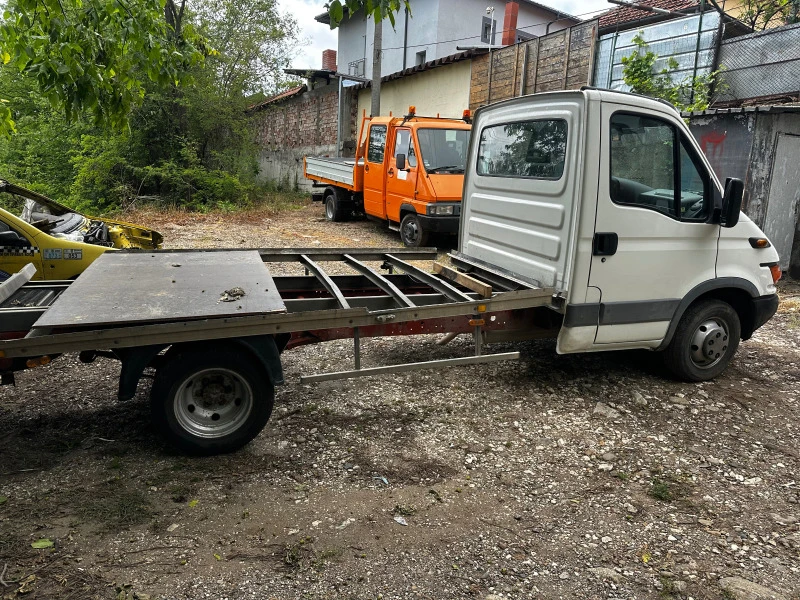 Iveco Daily 2.8, снимка 6 - Бусове и автобуси - 46228213