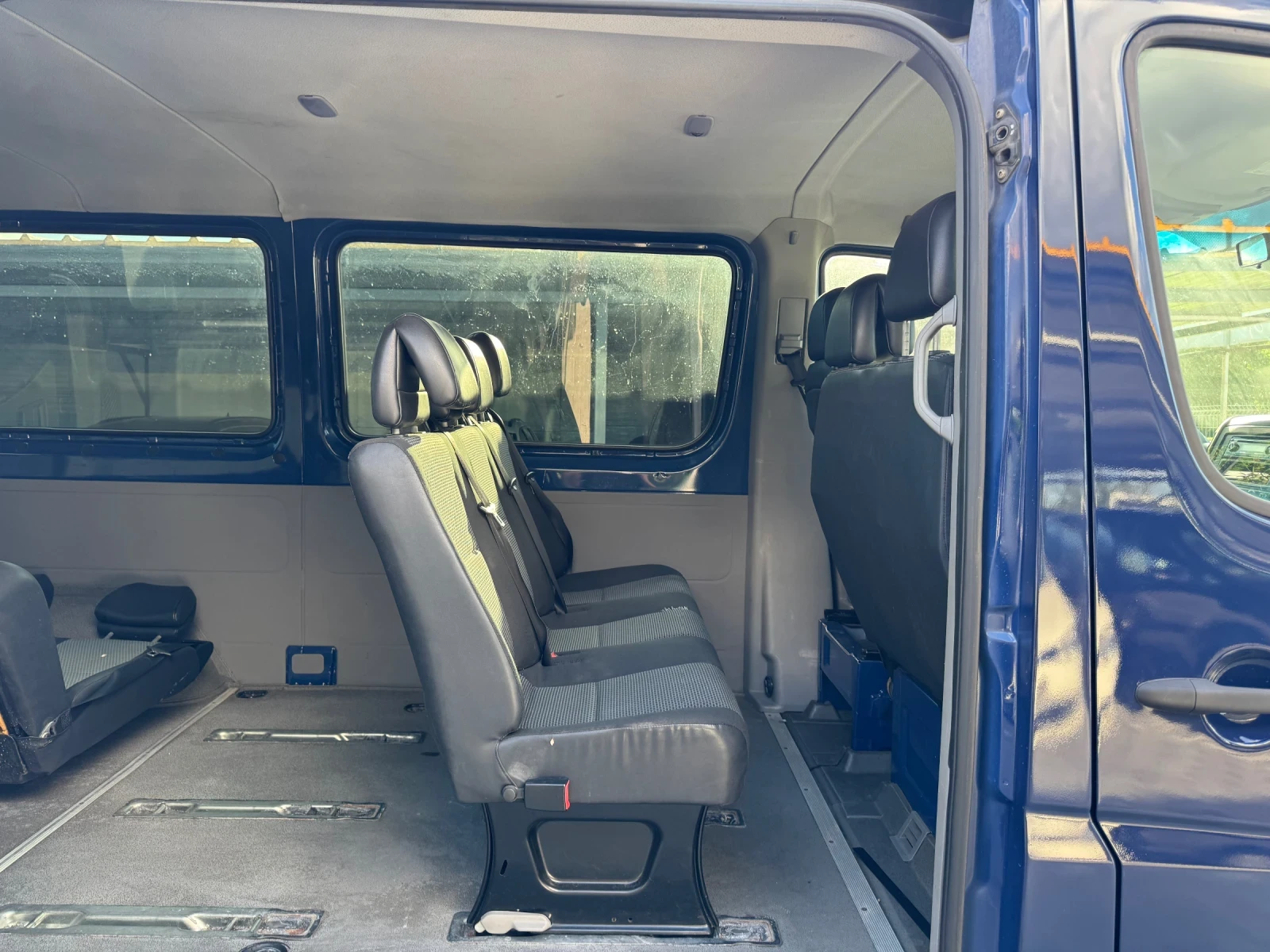 Mercedes-Benz Sprinter 211, снимка 7 - Бусове и автобуси - 56601027