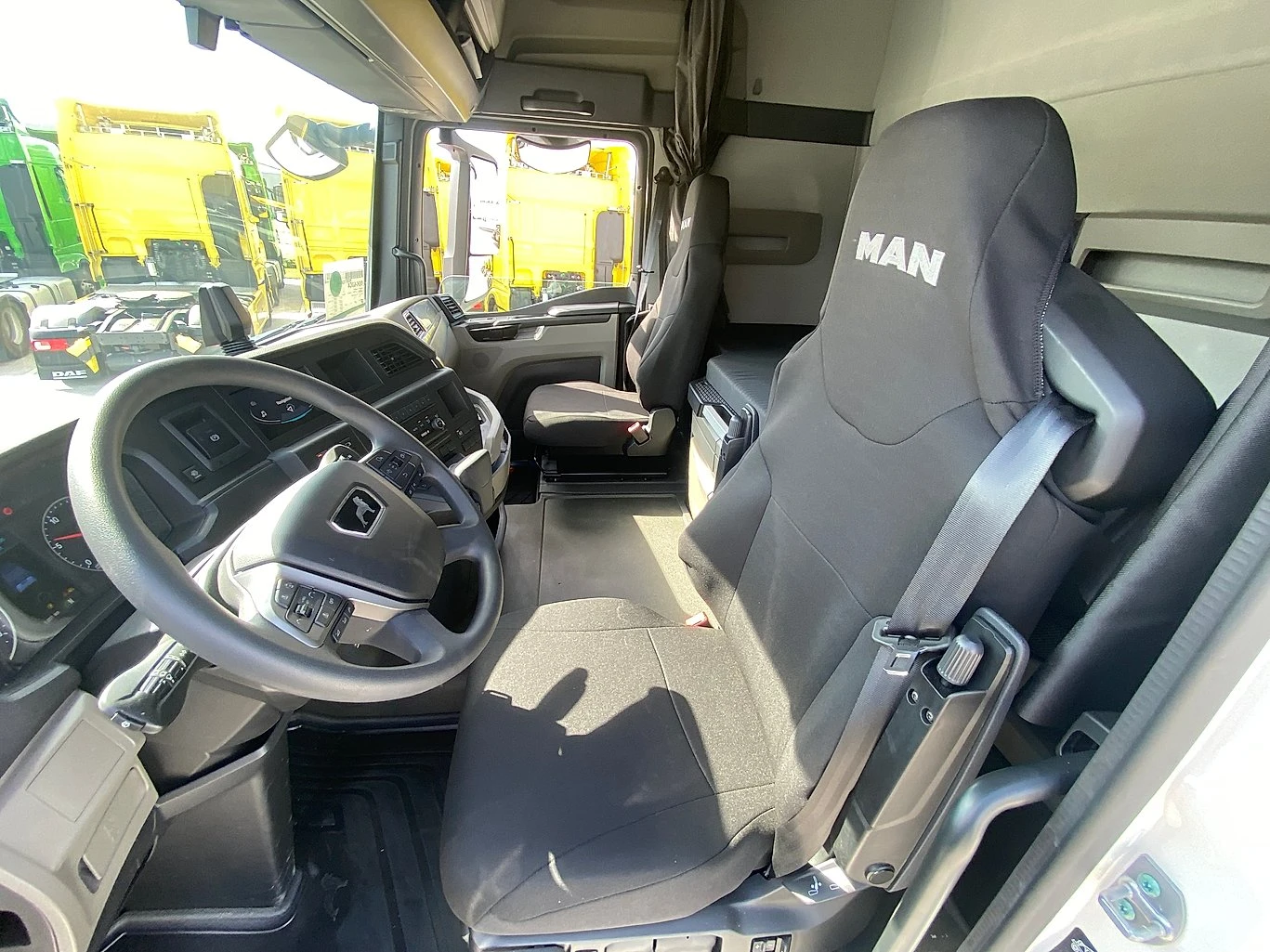 Man Tgx 480 НОВ, снимка 10 - Камиони - 53751976