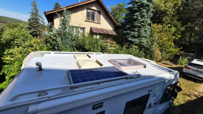 Кемпер Burstner I572 Fiat Ducato , снимка 8 - Каравани и кемпери - 52328814