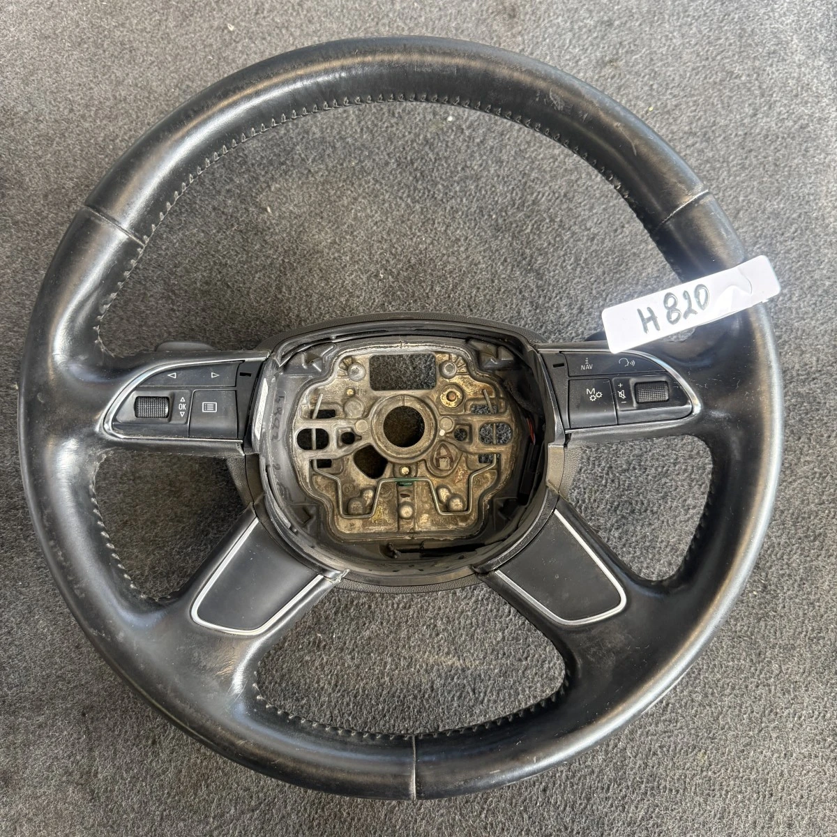 Четирилъчев мултиволан за AUDI A8 D4 Audi A6 4G 4H0419091А ном 820