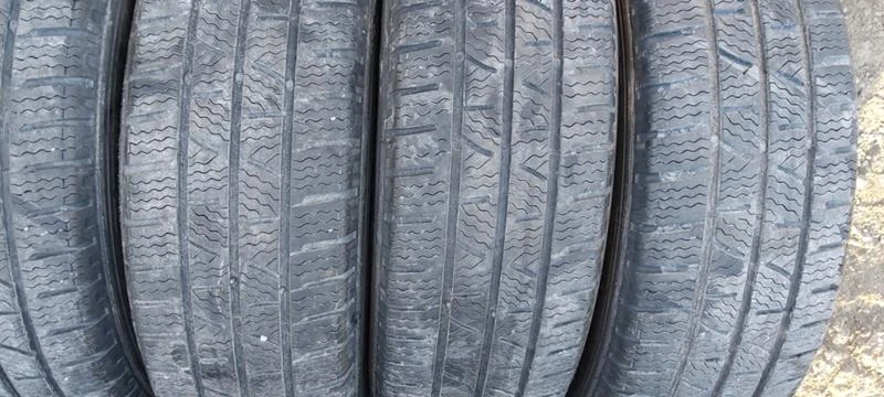 Гуми Зимни 175/70R14, снимка 3 - Гуми и джанти - 31141930