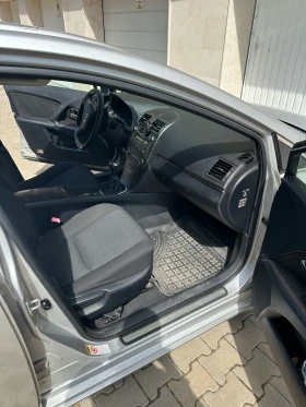 Toyota Avensis 2.2, снимка 6