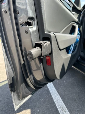 VW Passat Elegance 2.0TDI DSG 4MOTION, снимка 17