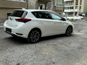 Toyota Auris 1.8 Hybrid 99kc, снимка 5