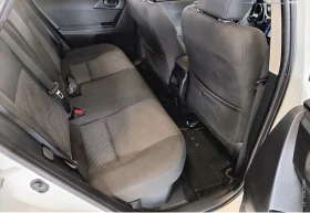 Toyota Auris 1.8 Hybrid 99kc, снимка 13