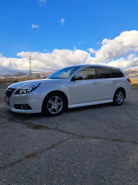 Subaru Legacy 2.5 Газ, снимка 1